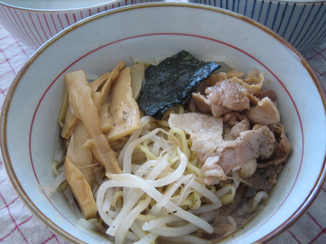 e0139978_1420124.jpg