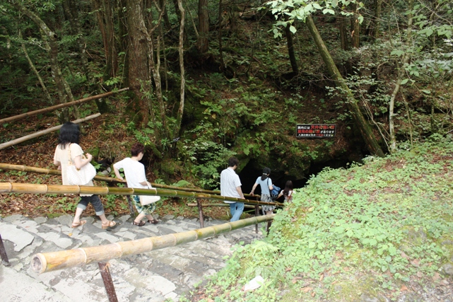 f0218002_10504100.jpg