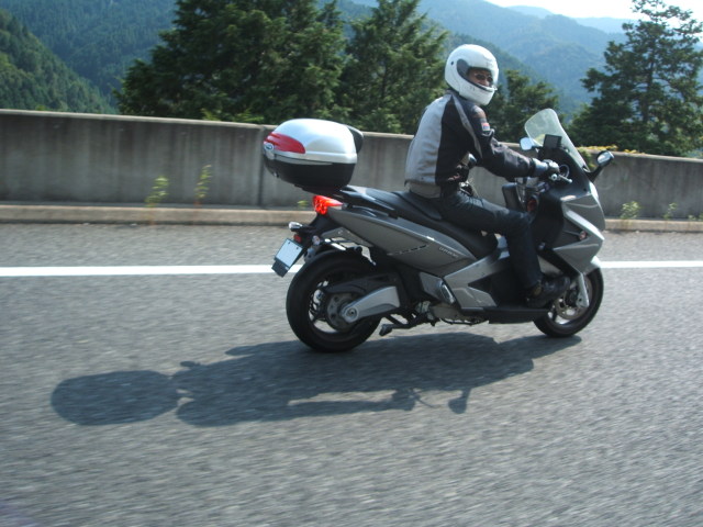 a0116205_10321059.jpg