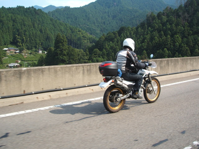 a0116205_10322671.jpg