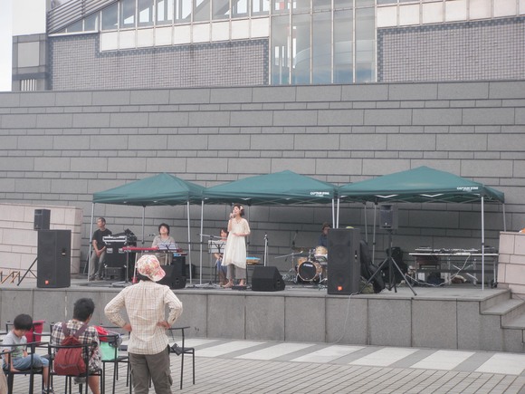 d0180805_2032115.jpg