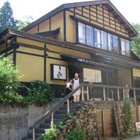 d0033734_1348472.jpg