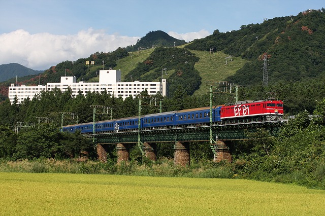 b0002858_0315599.jpg