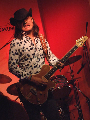 f0036678_0363214.jpg