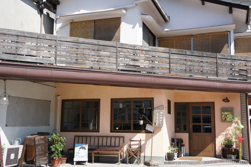 b0205760_2250868.jpg