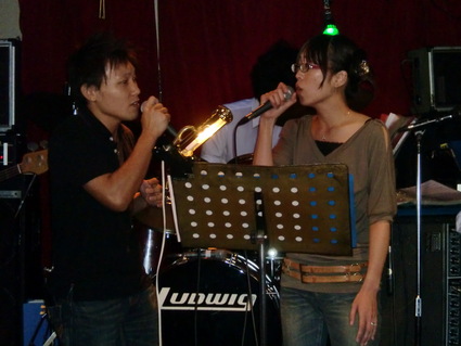 f0001054_1457.jpg