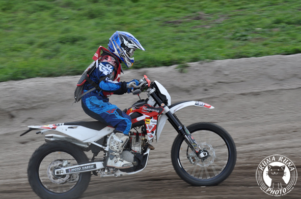 f0210380_18485791.jpg
