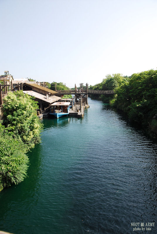 d0085501_103296.jpg