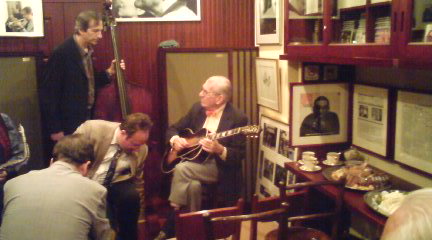 c0202101_014763.jpg