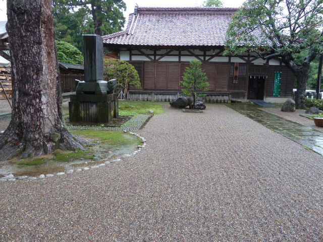 b0190242_1434522.jpg