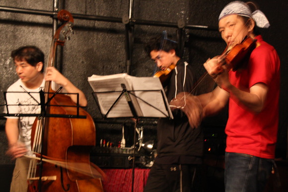 e0027813_033415.jpg