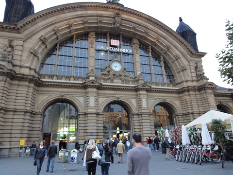 e0175123_1105547.jpg