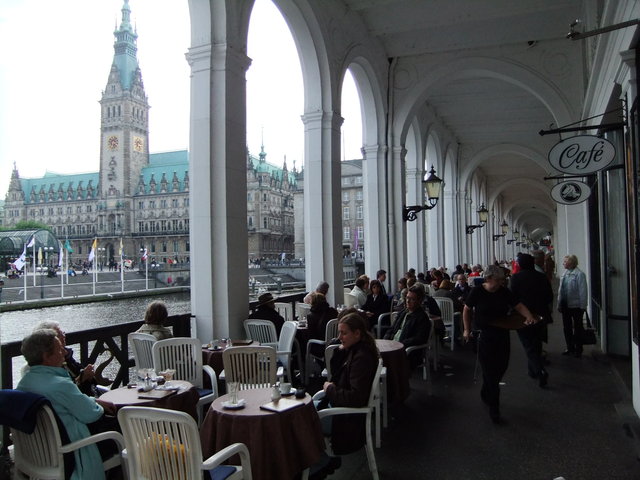 f0210340_332014.jpg
