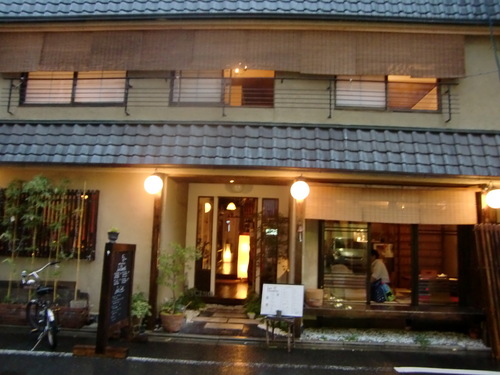 f0211892_16171892.jpg
