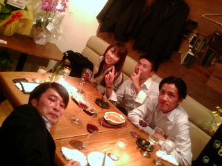 b0208472_0293229.jpg