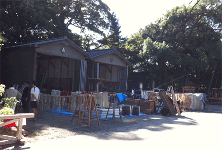 e0203037_22565844.gif