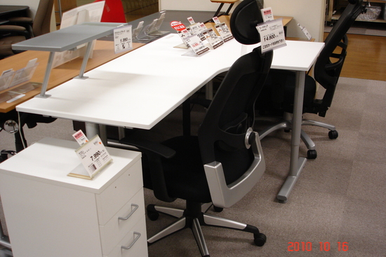 e0209441_2304737.jpg