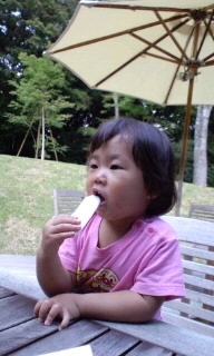 f0082659_0365578.jpg