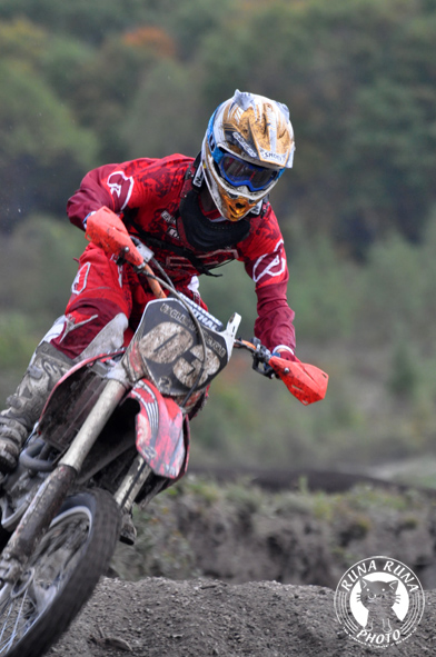 f0210380_22165132.jpg