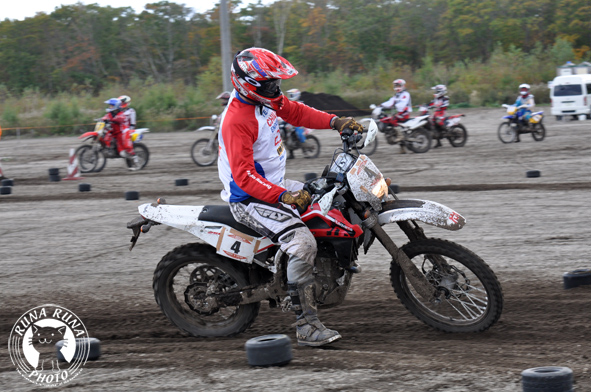 f0210380_2262287.jpg