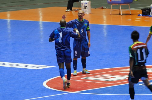 b0000829_20151333.jpg
