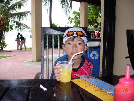 a0009793_16102650.jpg