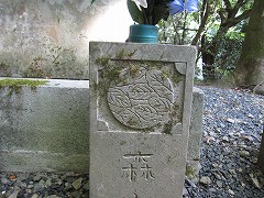 d0031853_0371610.jpg