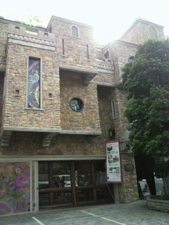 f0106823_0472621.jpg