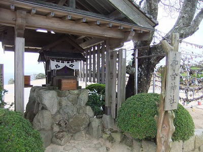 e0173645_2339977.jpg