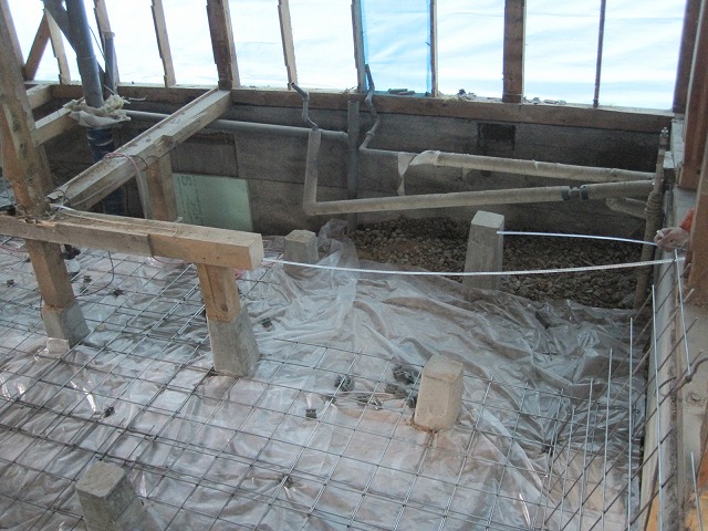 f0202703_22174572.jpg