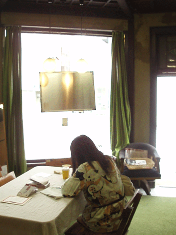 c0129702_03825100.gif