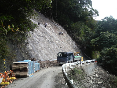 b0205079_1843335.jpg