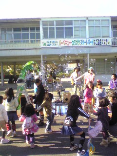 a0097592_755438.jpg