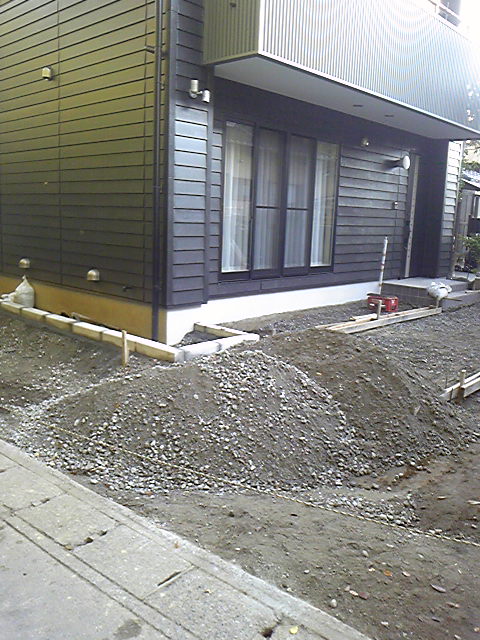 e0015108_10272056.jpg