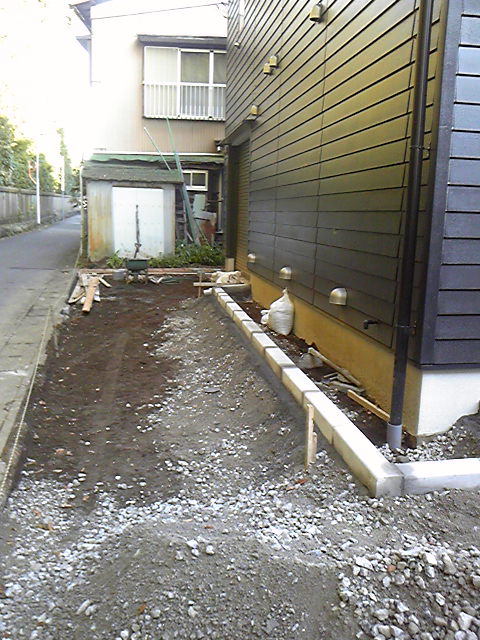 e0015108_10273270.jpg
