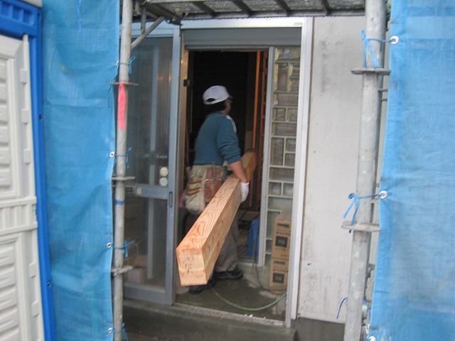 f0202703_22545390.jpg