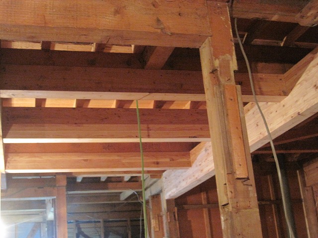 f0202703_22595417.jpg