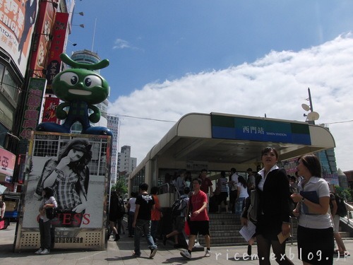 c0127366_2358941.jpg