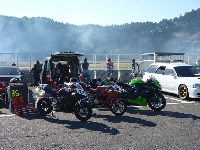 d0099181_1753423.jpg