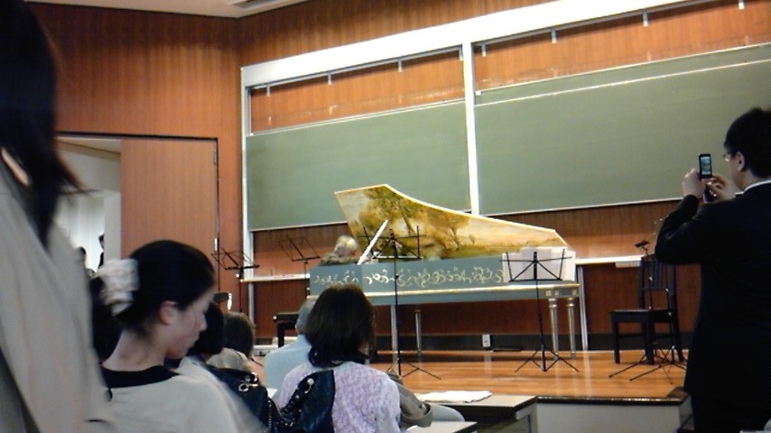 c0061774_001048.jpg