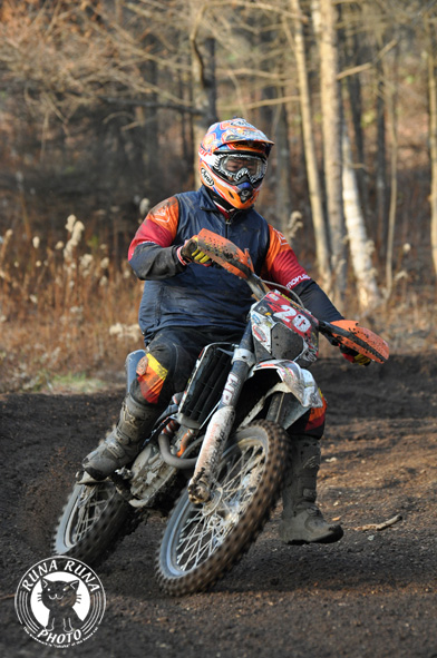 f0210380_22463716.jpg