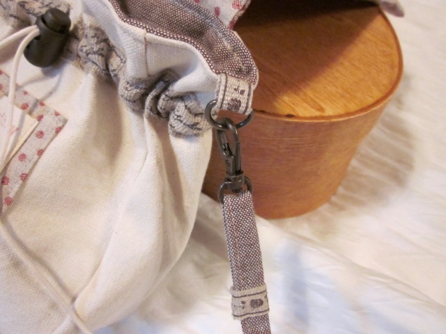 f0229872_8242887.jpg