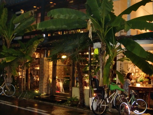 f0211892_16542.jpg