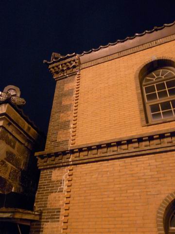 b0046148_0285280.jpg