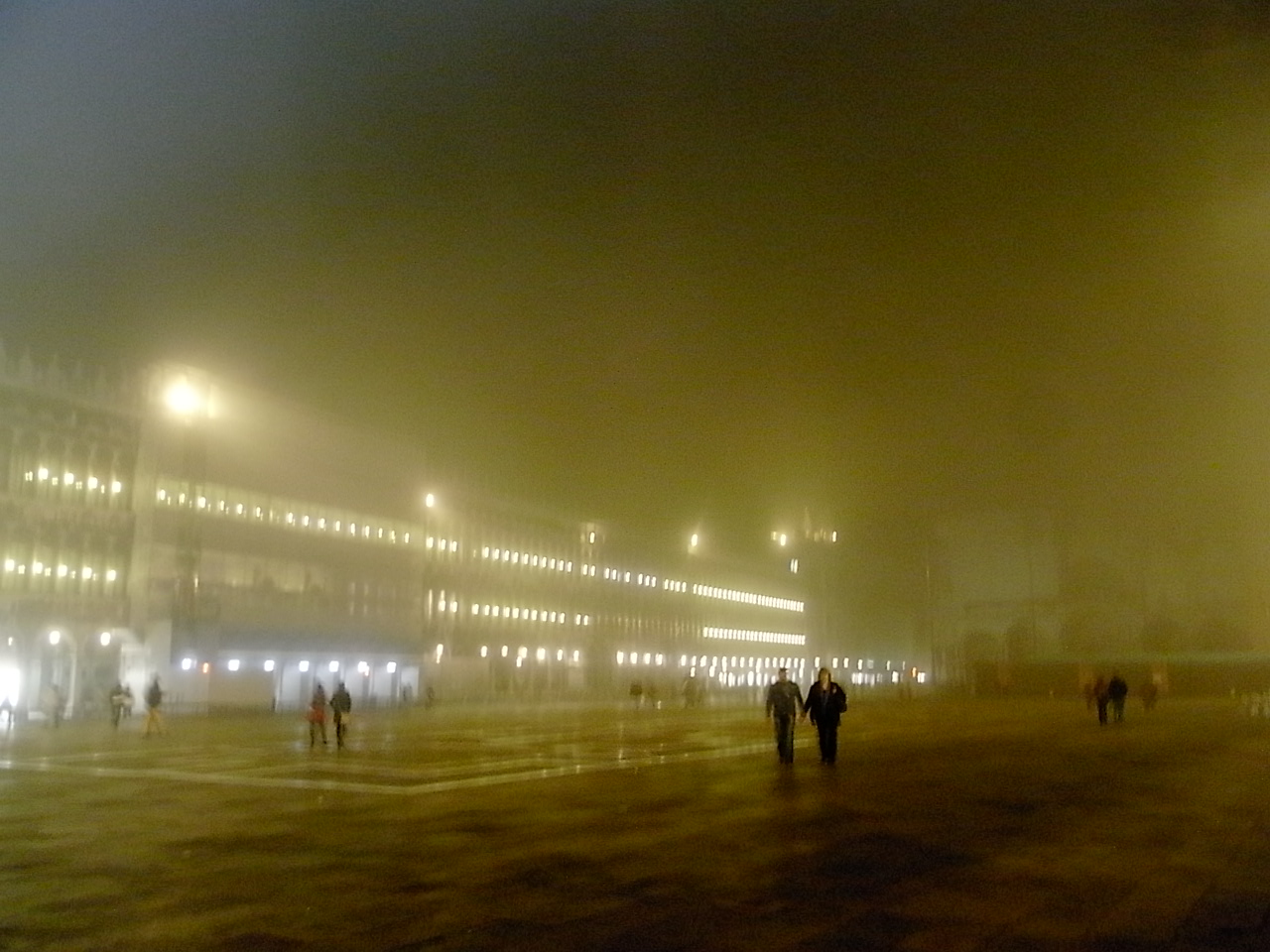 f0178153_0383123.jpg