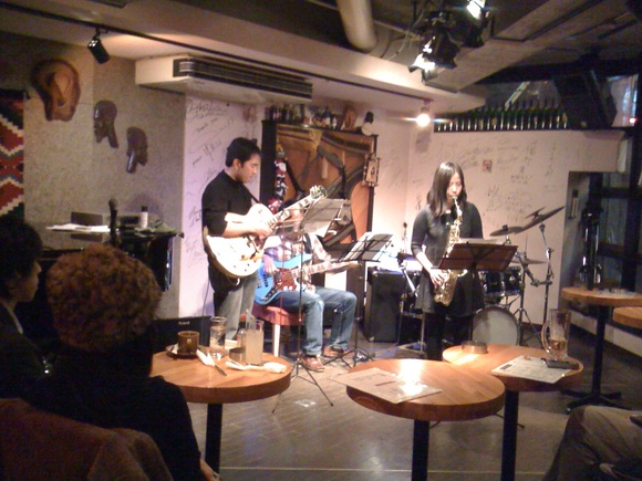 b0047237_123227.jpg