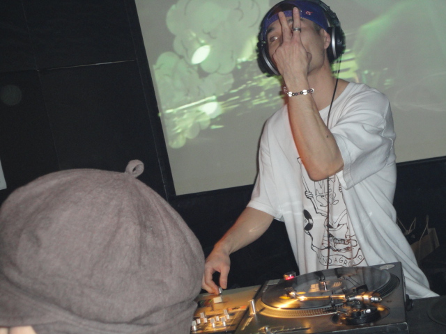d0202258_31433.jpg