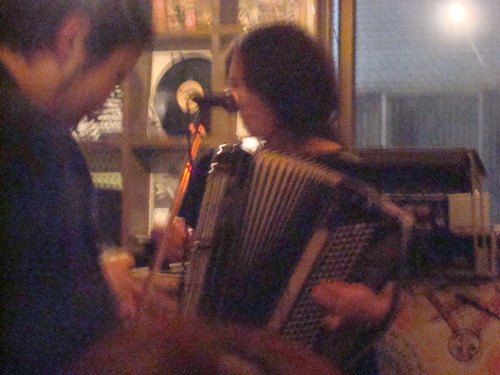 e0174586_13018.jpg