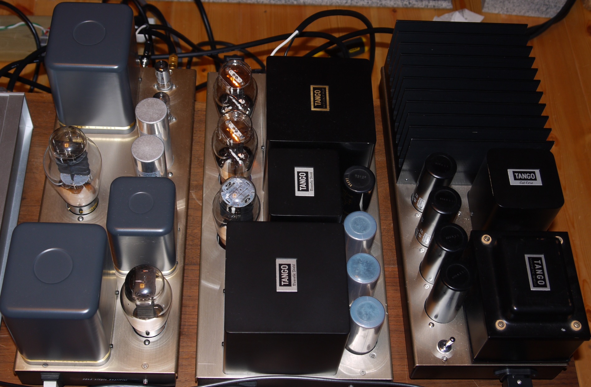 f0201222_3338.jpg