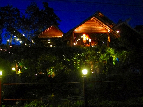 b0051109_1536355.jpg